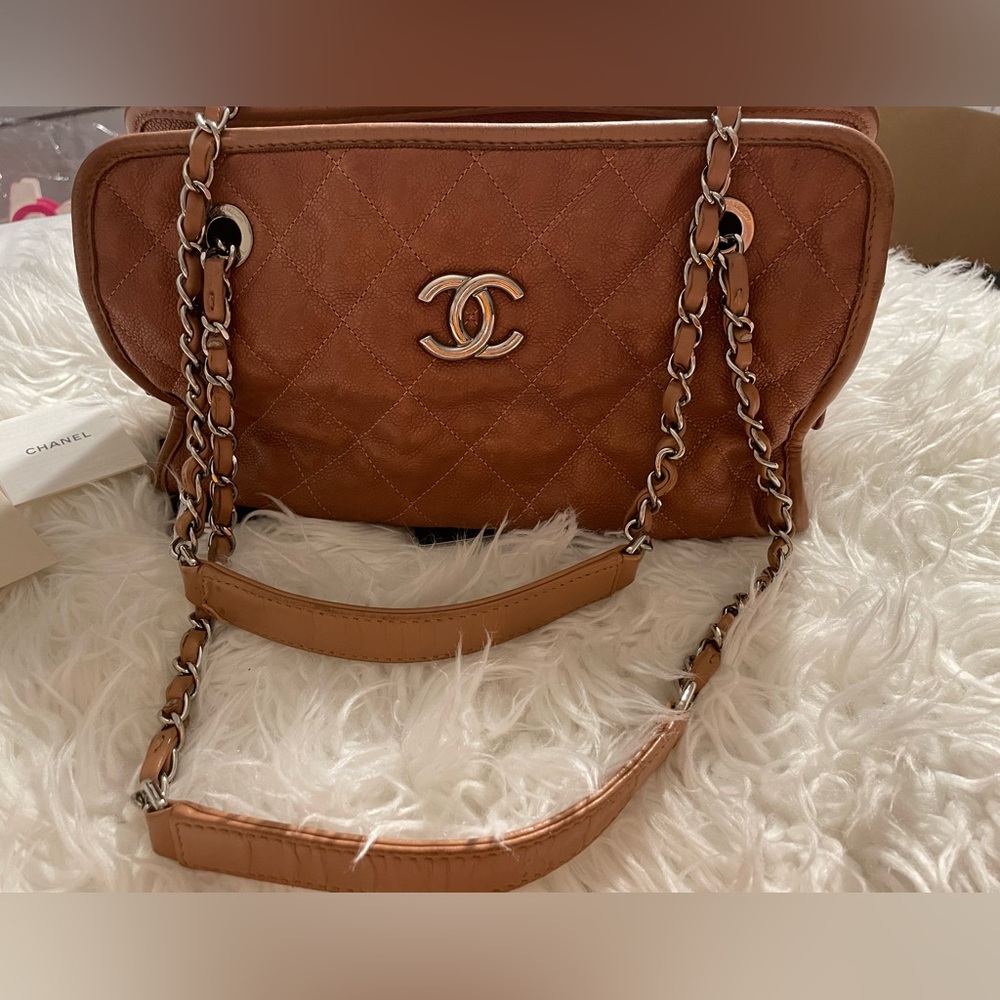 Camel Sheen CHANEL